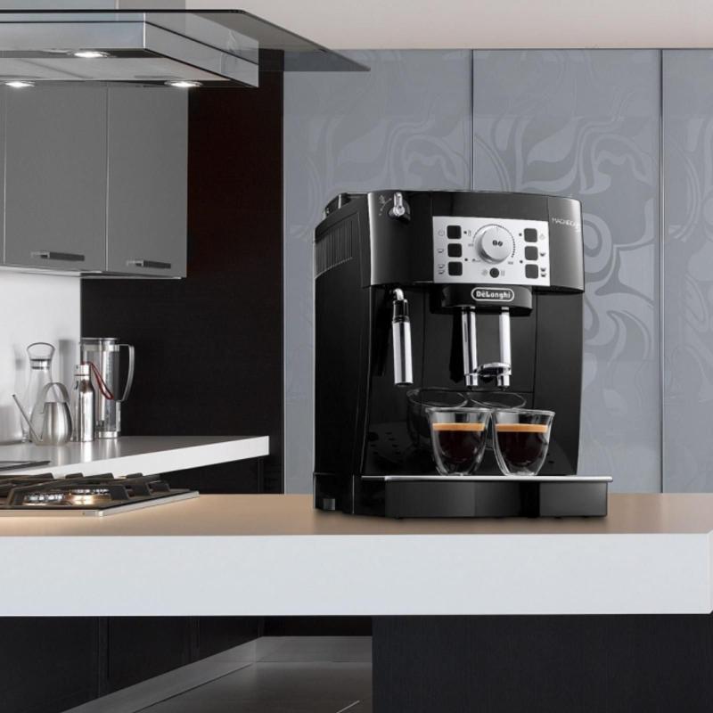 Máquina de Café Expresso Delonghi Super Automática Magnifica S